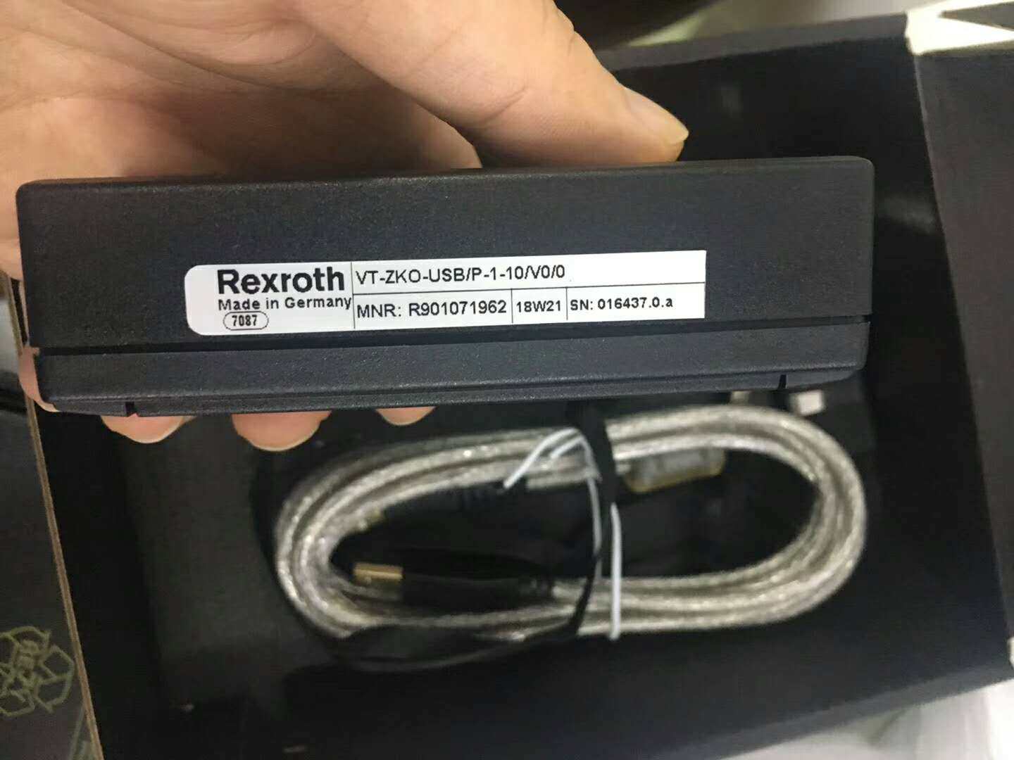 REXROTH R901071962 VT-ZKO-USB P-1-10 V0 0