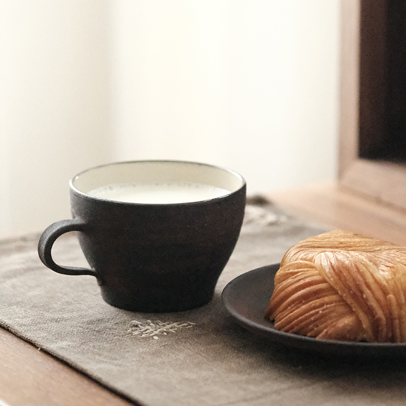 Jingdezhen Tao Author Handmade to the right Red Rock Series Mark Cup Small Disc Kongfu Tea With Makeup Clay Ware