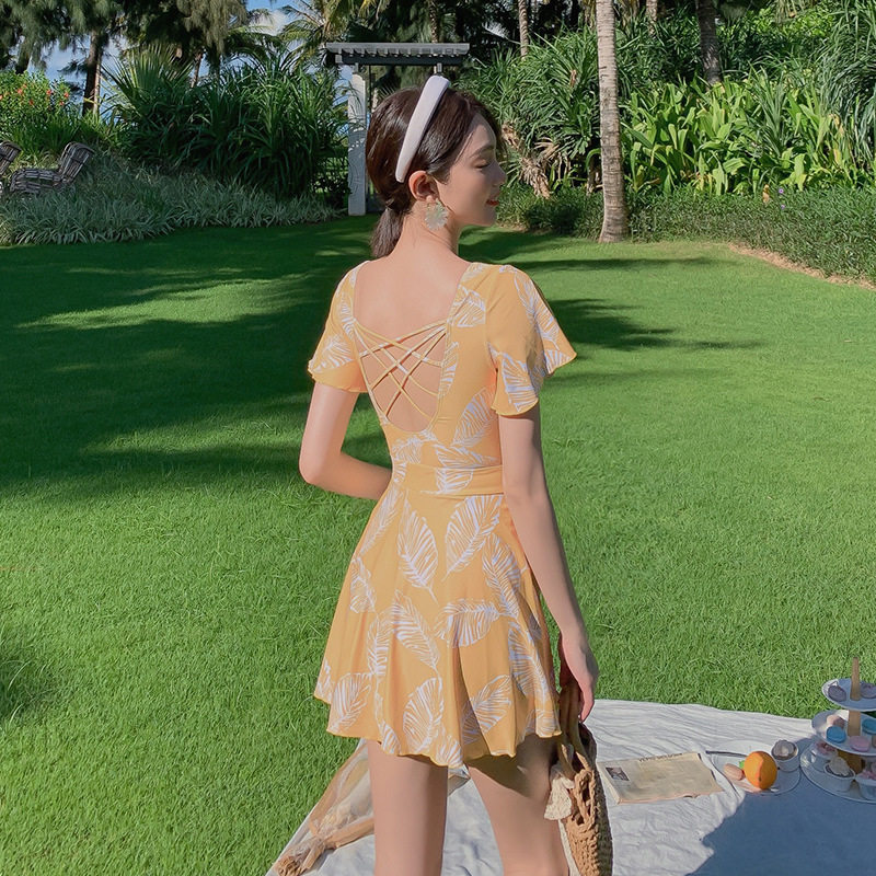 [USD 139.17] Hong Kong swimsuit woman covered her belly with thin fairy air company conservative