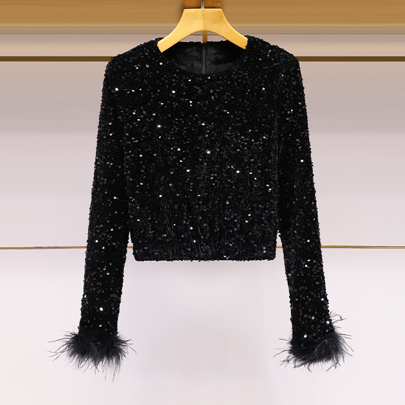 Chanel-Style Heavy Sequin Top, 2025 Autumn New Design, Unique Feather Long-Sleeve Black Short T-Shirt Chanel-Style Heavy Sequin Top, 2025 Autumn New Design, Unique Feather Long-Sleeve Black Short T-Shirt