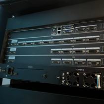 Hikvision DS-B20 video comprehensive platform B20-0404VD-08HU configured with B20-04V-12D decoding