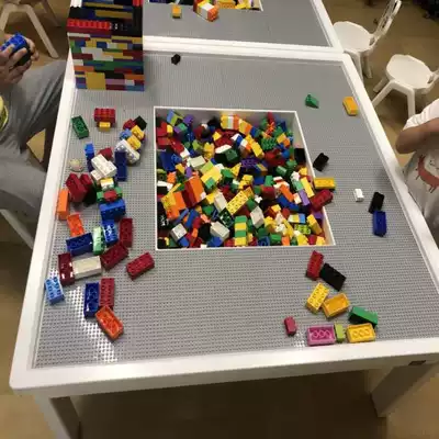 Solid wood children's building blocks table Learning table Toy game table Yi painting forest fence base plate table groove storage