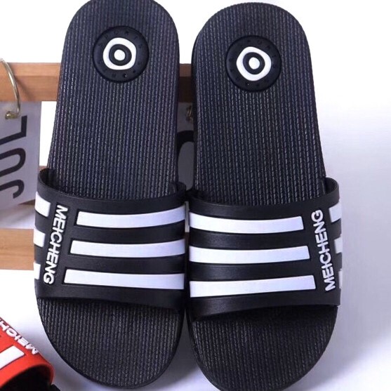 Simple Men's Style, Stylish and Fashionable Women's Summer Wear-Resistant Non-Slip Hard-Soled Thick-Soled Home Slippers for Men and Women, Suitable for Indoor and Outdoor Use
