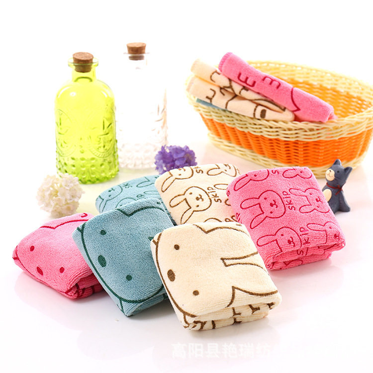 Ultra - fine fiber cartoon printed square towel children wipe hands towel towel towel kindergarten towel towel 10 strips