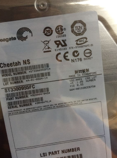 The brand new hard disc ST3300955FC