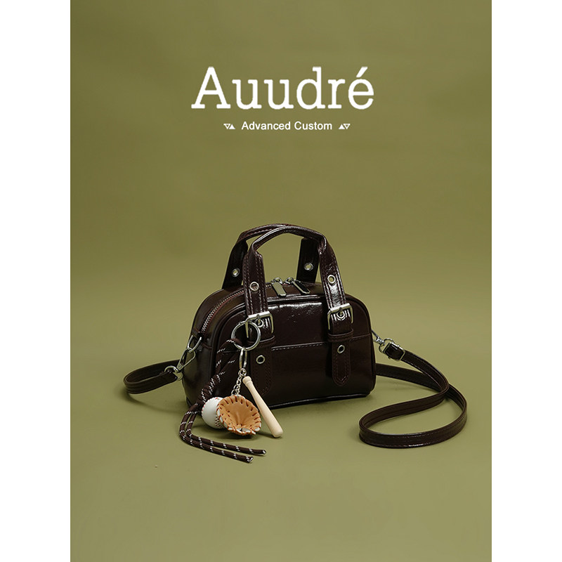 Модная ретро-нишевая сумка, женская сумка 2025 года, новая осенне-зимняя универсальная сумка-мессенджер, маленькая сумка для поездок на работу