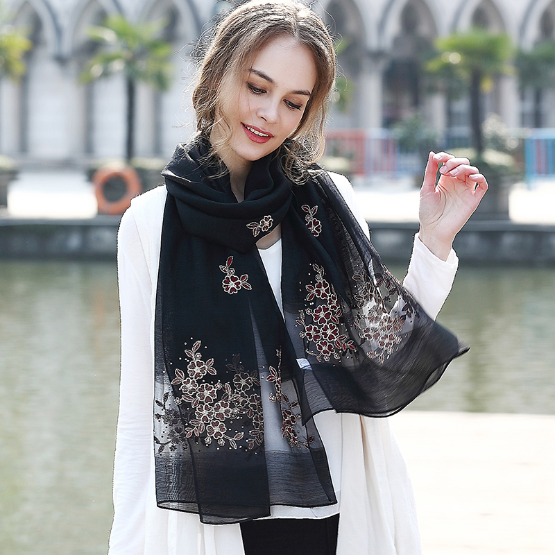 Echarpe pour Femme en De la soie - Ref 3157977 Image 3