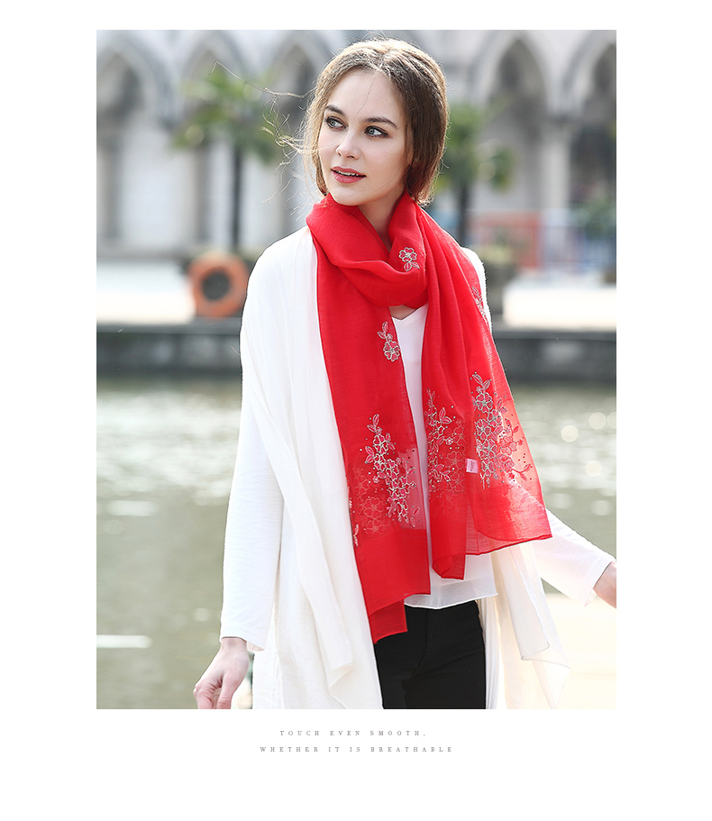 Echarpe pour Femme en De la soie - Ref 3157977 Image 19
