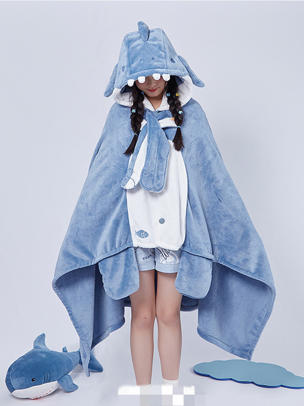 Luna Shark Student Nap Blanket for Office Air Conditioning, Hooded Lazy Cape Luna Shark Student Nap Blanket for Office Air Conditioning, Hooded Lazy Cape