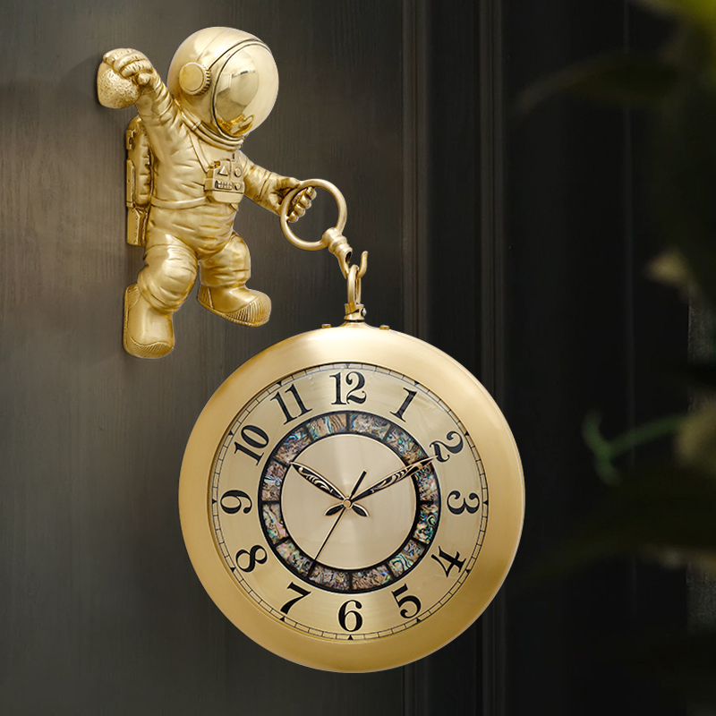 Modern light extravagant brass double-sided hanging clock home living room Two sides look at clock table Fashion Villa Astronaut Wall-mounted Watch-Taobao