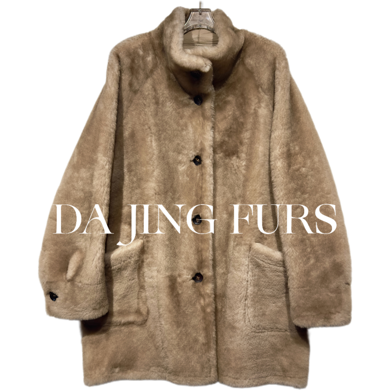 【Dajing Fur】Loman "Morning Light Reflecting Snow" Double-Wear Sheepskin Fur Integrated Mid-Length Half-High Collar Fur 762 【Dajing Fur】Loman "Morning Light Reflecting Snow" Double-Wear Sheepskin Fur Integrated Mid-Length Half-High Collar Fur 762