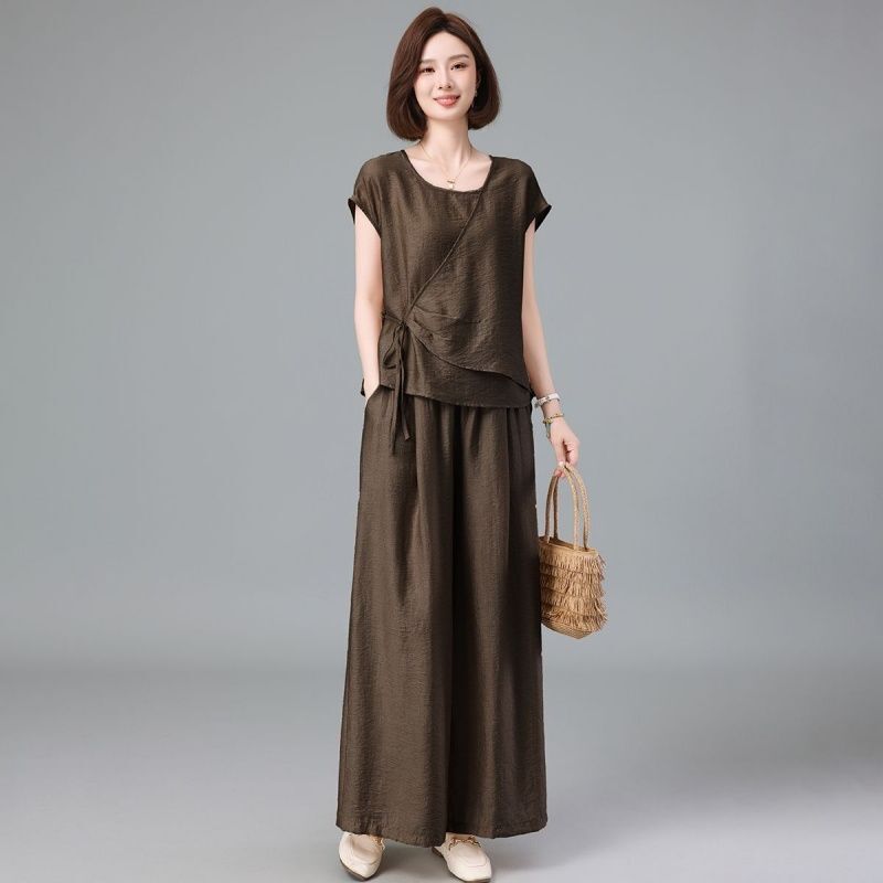 2026 Summer New High-End Fashion Set for Moms: Stylish, Slimming Wide-Leg Pants, Casual Two-Piece Trendy Outfit 2026 Summer New High-End Fashion Set for Moms: Stylish, Slimming Wide-Leg Pants, Casual Two-Piece Trendy Outfit
