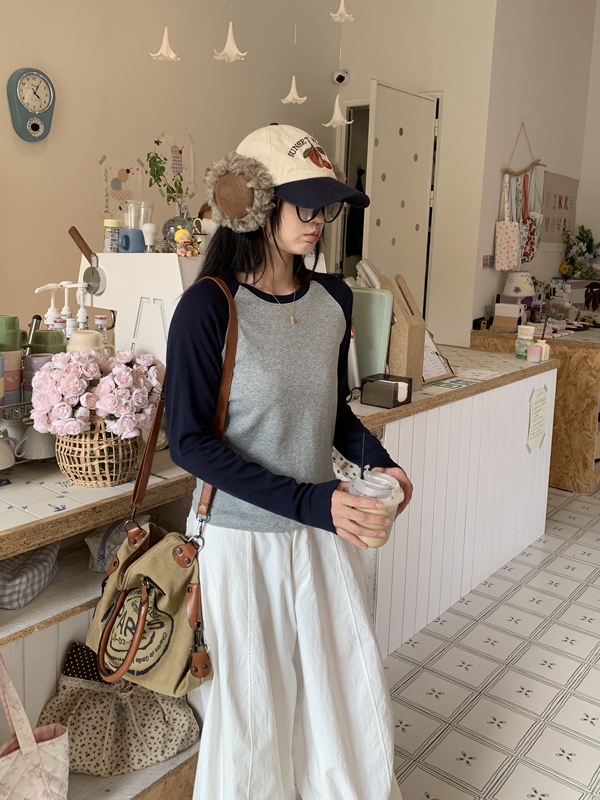 Yuanwai Contrast Color Slim Fit Raglan Sleeve T-Shirt Yuanwai Contrast Color Slim Fit Raglan Sleeve T-Shirt