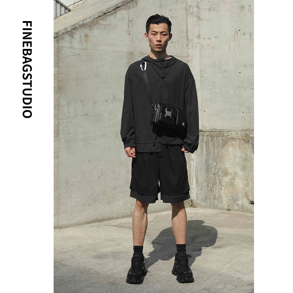 Finebagstu leather mechanical wind men's messenger messenger bag chest bag Retro original light luxury niche design