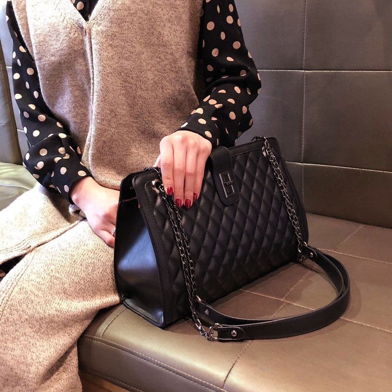 Genuine leather bag women's 2023 new rhombic chain bag large-capacity texture fashion hand-held shoulder bag women's bag soft leather