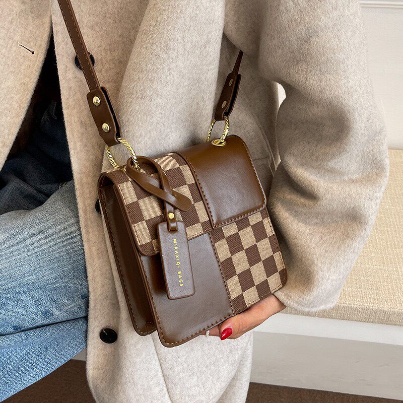 New Pint Checkerboard Bags Women 2022 New Advanced Senses Small Crowdsatchel Satchel 100 Lap Single Shoulder Small Square Bag