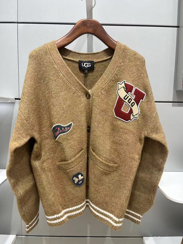Song Yuqi's Same Style Ugg Autumn New Women's Casual Retro Baseball Knit Cardigan 1180597-1599 Song Yuqi's Same Style Ugg Autumn New Women's Casual Retro Baseball Knit Cardigan 1180597-1599