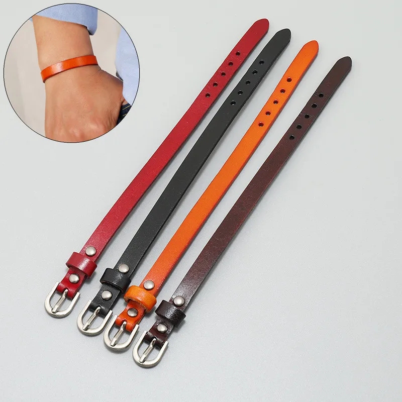 American Retro Leather Bracelet for Men, Flat Bracelet with Unique Niche Design, Simple and Elegant, Adjustable Leather Strap Bracelet for Women