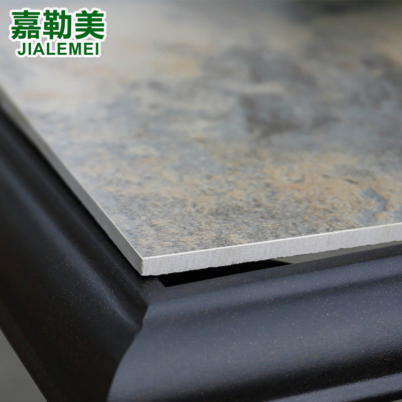 �������������ΰ�̨���������輸