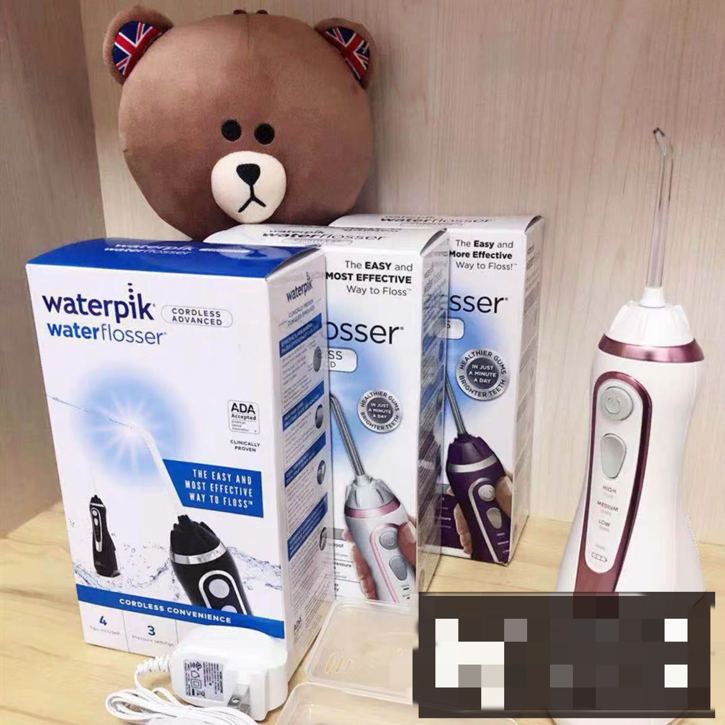 American cleaner with portable tooth cleaner for dental floss WaterPik WP560 562563565569