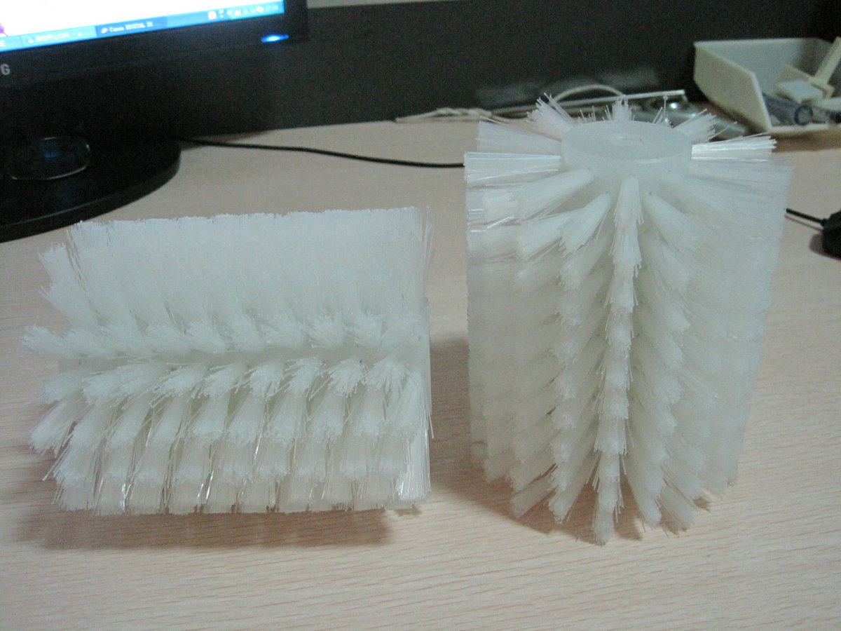 Pellet packaging machine material cylindrical brush sweep brush pillow - type machine disk brush vertical machine accessories