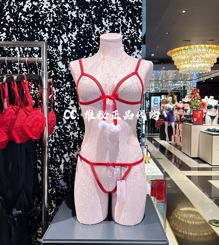 Victoria's Secret Christmas Furry Ball Hollow Out Lace-Up Red Best-Selling Lingerie Bowknot Set