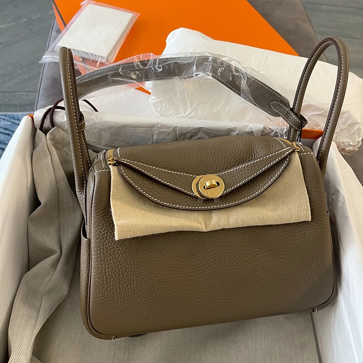 Fully Handmade Waxed Thread Imported Tc Leather Lindi Bag Mini Genuine Leather Pebbled Pattern Shoulder Doctor Bag Handbag Large Capacity Bag Fully Handmade Waxed Thread Imported Tc Leather Lindi Bag Mini Genuine Leather Pebbled Pattern Shoulder Doctor Bag Handbag Large Capacity Bag