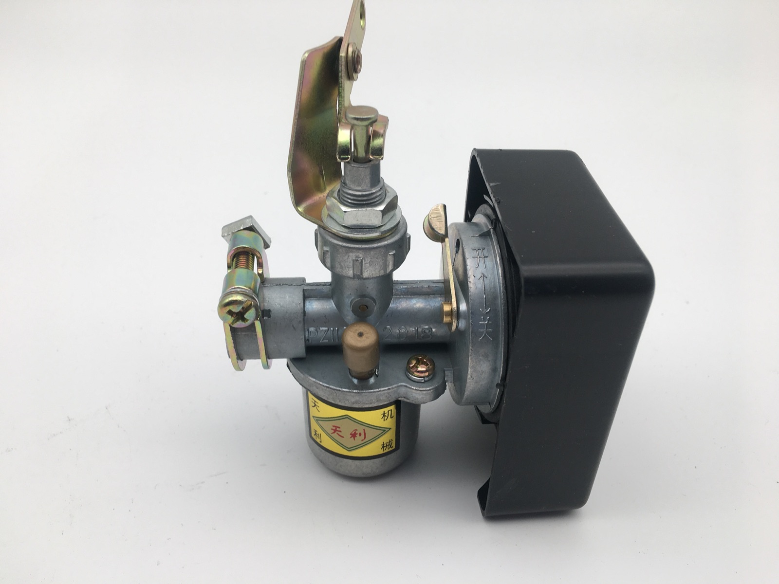 Two - stroke gasoline accessories IE40 gasoline engine backburdened motor spray carburetor 18 machine carburetors