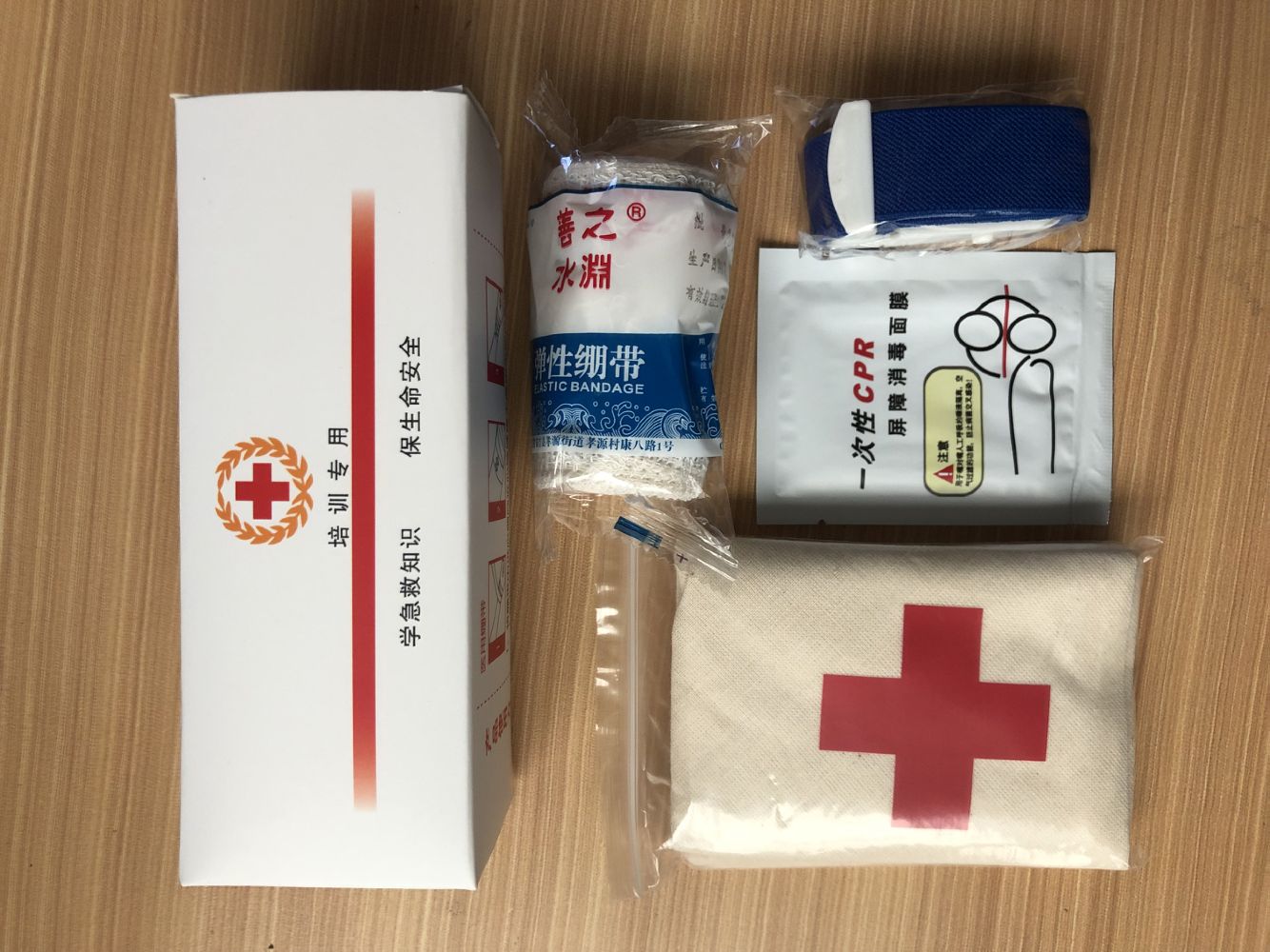 Teaching Training Triangle Towels Hospital With Pure Cotton Outdoor Dressings bandage Red Cross Training Triangle Towel Special Price