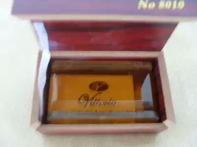 High-grade imported ROSIN music boy violin ROSIN erhu ROSIN high purity dust-free performance beating well