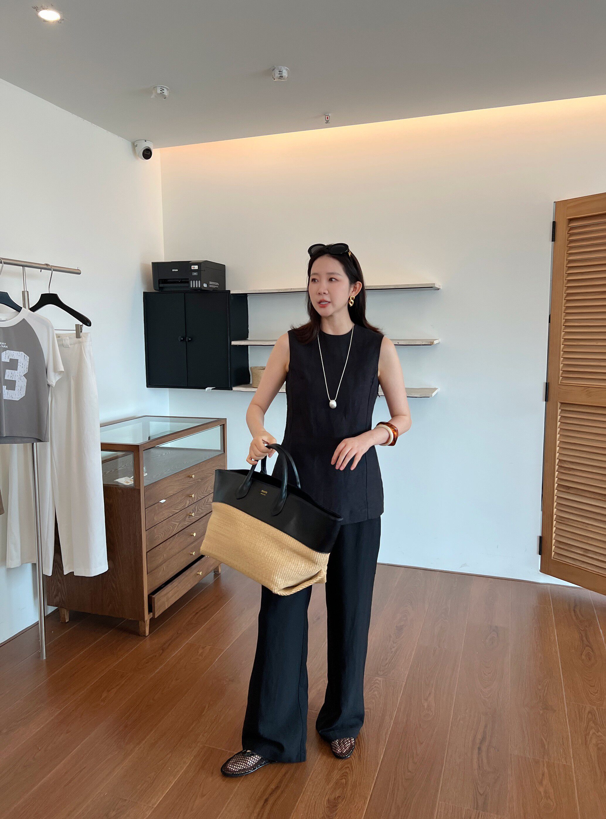 WIDELIA элегантная блузка с разрезом женская 2025 лето минималистичная универсальная приталенная без рукавов майка