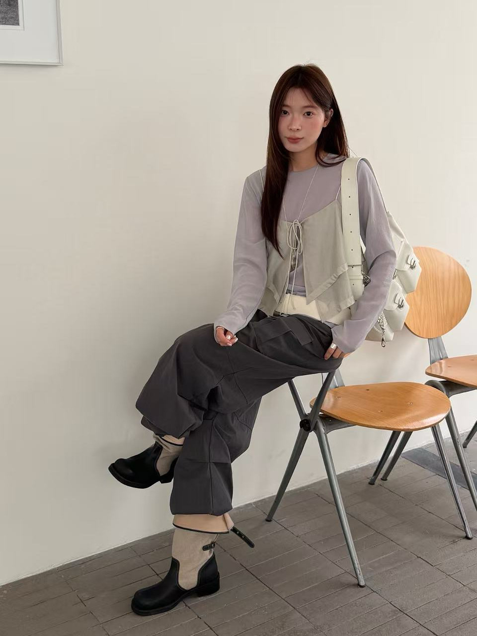 waitmore2026 весна-лето новая модель прозрачная блузка с длинными рукавами + двухслойный топ на бретелях комплект из двух предметов женский