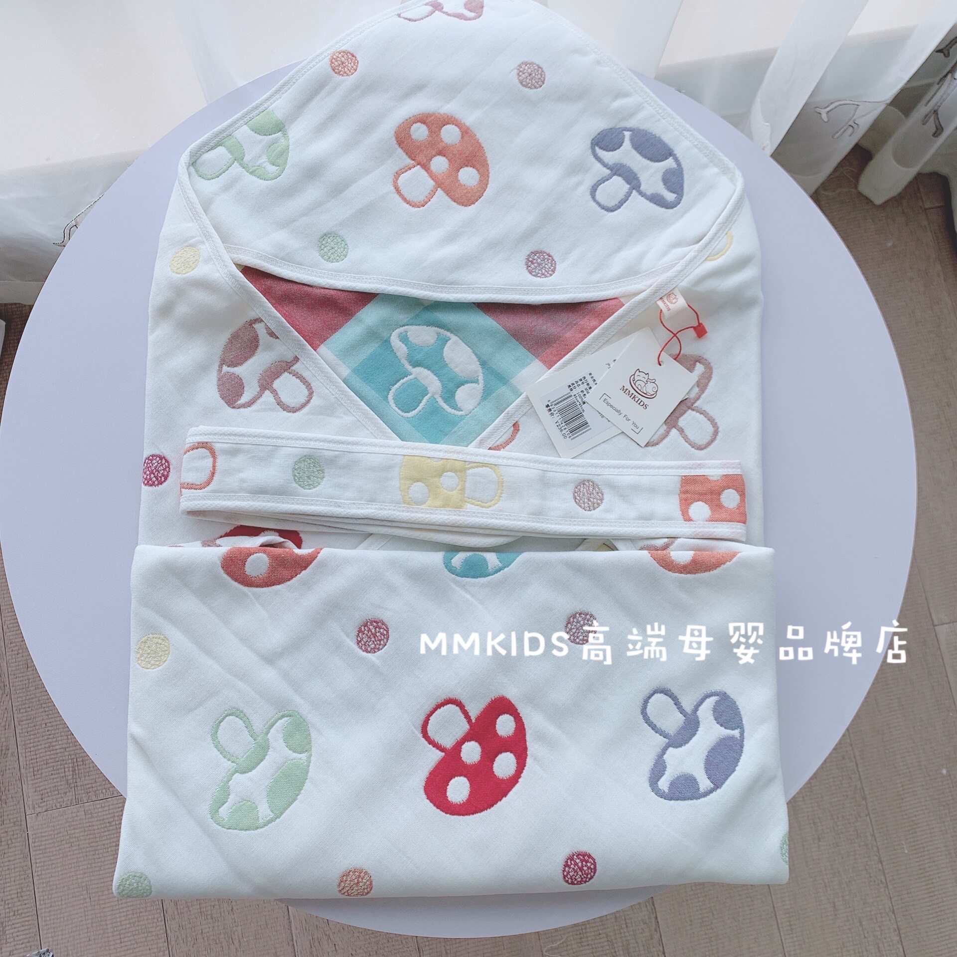 MMKIDS pure cotton gauze newborn anti-jump hug quilt baby baby blanket spring, summer and autumn new style