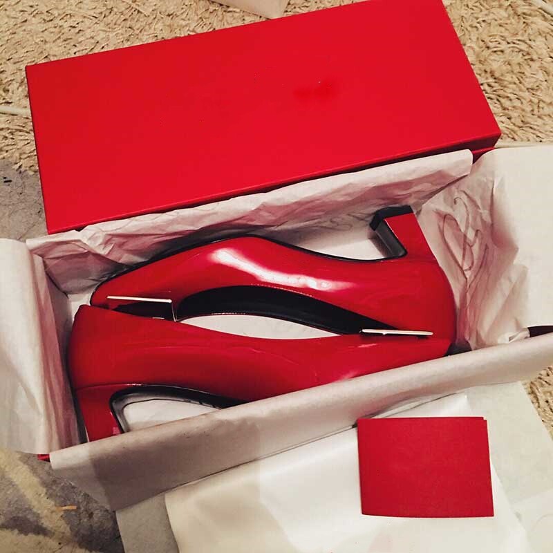 With Source Mark Lacquered Leather Square Buckle Series