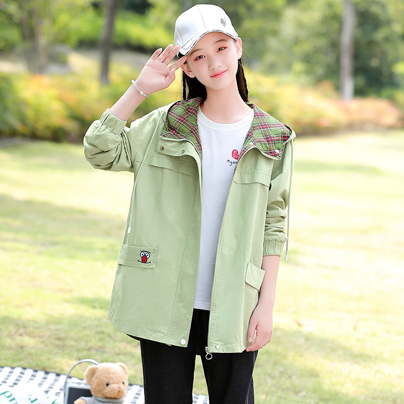 Teenage Girl High School 12 Junior High School Student Autumn Winter 100 Hitch Coat Female Great Boy 15 Year Old Girl Clothes Korean Version Wind Clothes Autumn Clothes