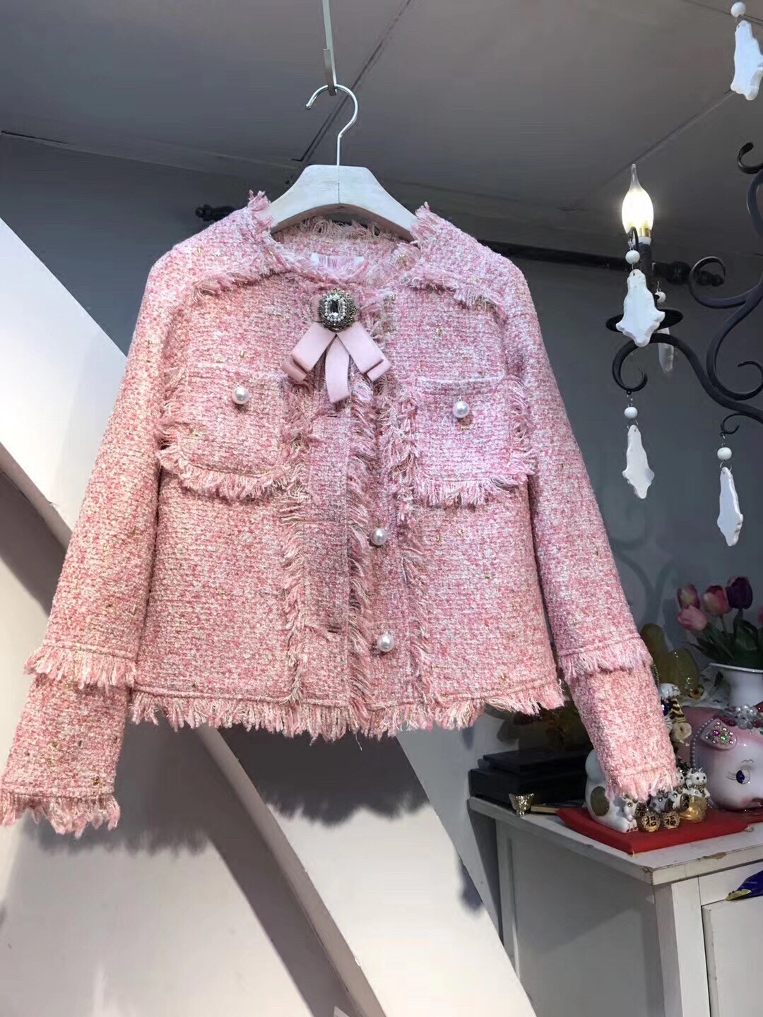 2022 The new famous young Chinese fragrance wear short coat of wear and wear of soda pearl buckle with long sleeve coat