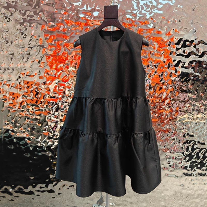European Station 2026 Summer New Collection Elegant Retro A-Line Sleeveless Round Neck Black Babydoll Dress
