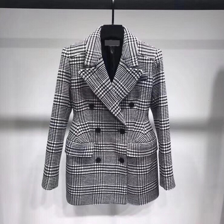 Mid-length coat 2022 autumn and winter Korean version temperament houndstooth slim fit and thin woolen woolen plaid small suit women