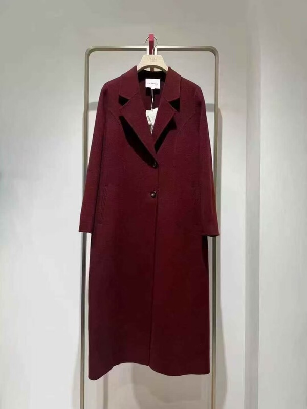 Ya Ying Wool and Cashmere Slim Fit Fashionable and Elegant Coat 8322A Size 2.3