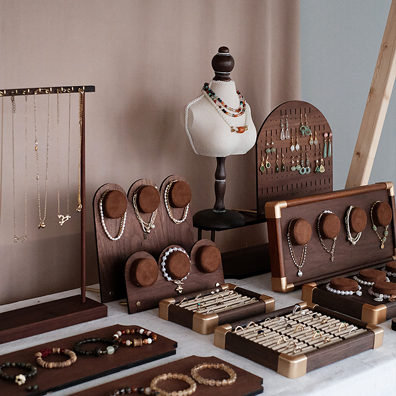 ジュエリーディスプレイスタンド ウォールナット リング収納ラック ブレスレット ネックレススタンド ジュエリーディスプレイ 撮影小道具