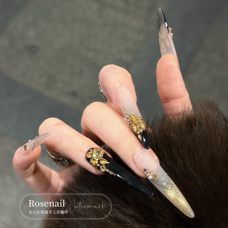 Black Obsidian Gold-Plated Long Luxury Embossed Flower Press-On Nails with a High-End Handmade Three-Dimensional Cat-Eye Nail Art Design