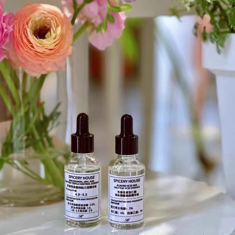 Fragrance Family's New Product: Triple Control Essence, Mandelic Acid Essence, and Salicylic Acid Renewal Essence (Code-Breaking Delivery)
