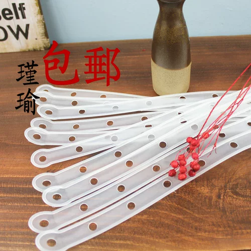 Магазин одежды с брюками для костюма для подключения к связке с большими и маленькими отверстиями прозрачные кожа