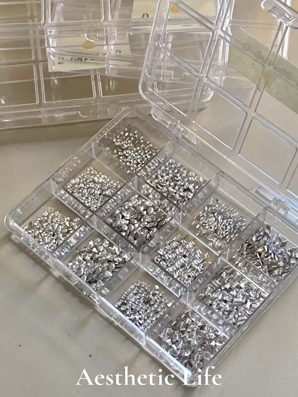 Nail Art Accessories High-Quality Zircon 12-Grid Flat-Back Rhinestones High-Gloss Round Flat-Back Glass Rhinestones Nail Art Decoration Nail Art Accessories High-Quality Zircon 12-Grid Flat-Back Rhinestones High-Gloss Round Flat-Back Glass Rhinestones Nail Art Decoration