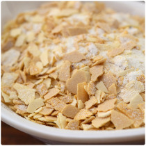 Whole bag of 16 small packets of oatmeal ready-to-eat nutritious breakfast cereal drinking substitute lazy food brewing instant meal