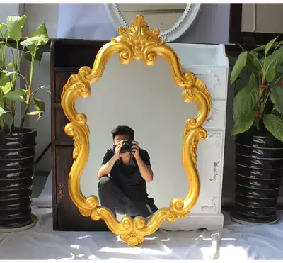 European-style carved beauty salon mirror Retro hair salon mirror table Hair salon bathroom mirror Wall-mounted cabinet makeup mirror