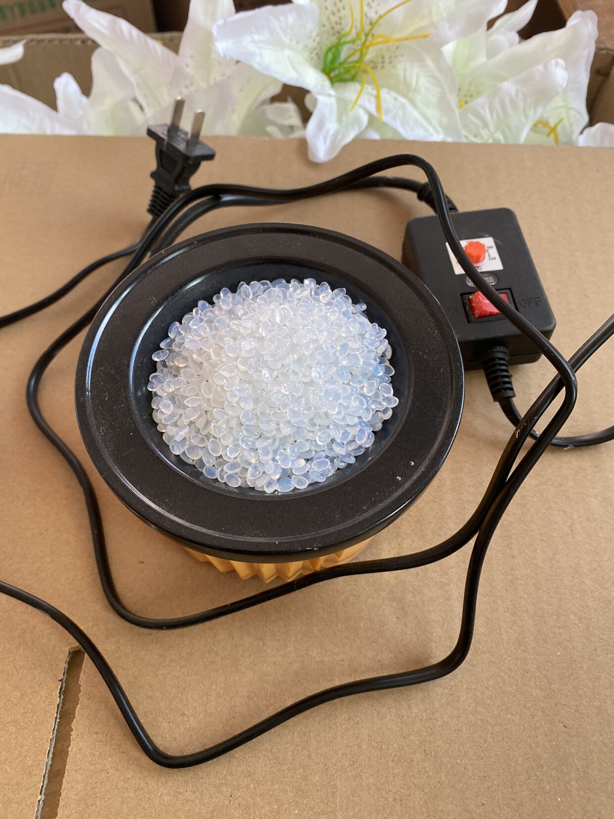 仿真花装机用环保热溶胶粒无线胶装机装订机标书胶颗粒热熔胶炉详情8