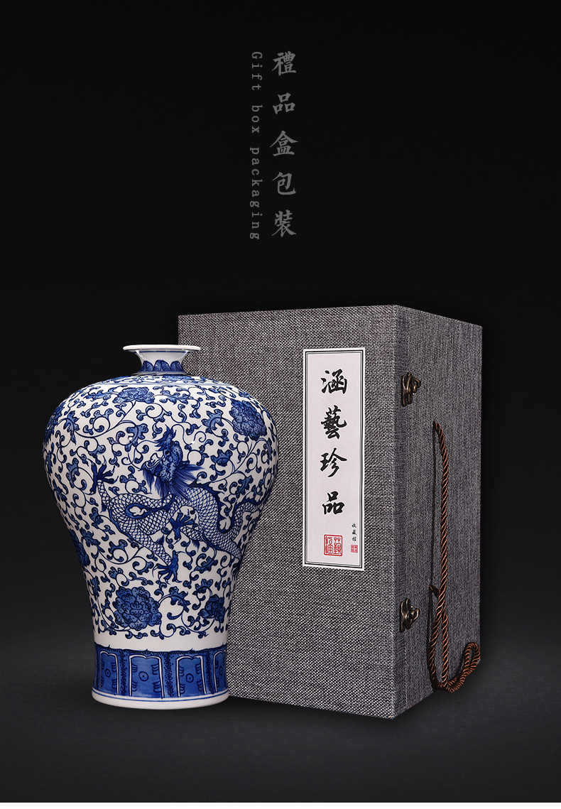 Jingdezhen ceramics hand - made longfeng of blue and white porcelain vase furnishing articles flower arranging new Chinese style living room decoration craft gift