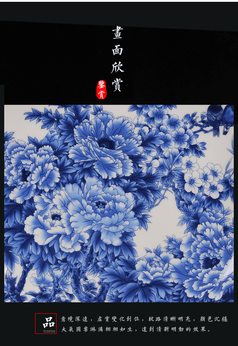 Jingdezhen ceramic blue blooming flowers, white porcelain decoration plate decoration of Chinese style living room home act the role ofing handicraft furnishing articles