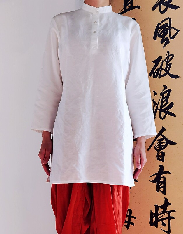 Yoga Barn Indian Traditional Yoga Clothing Classical Women's White Cotton and Linen Kundalini Meditation Hatha Isha Top